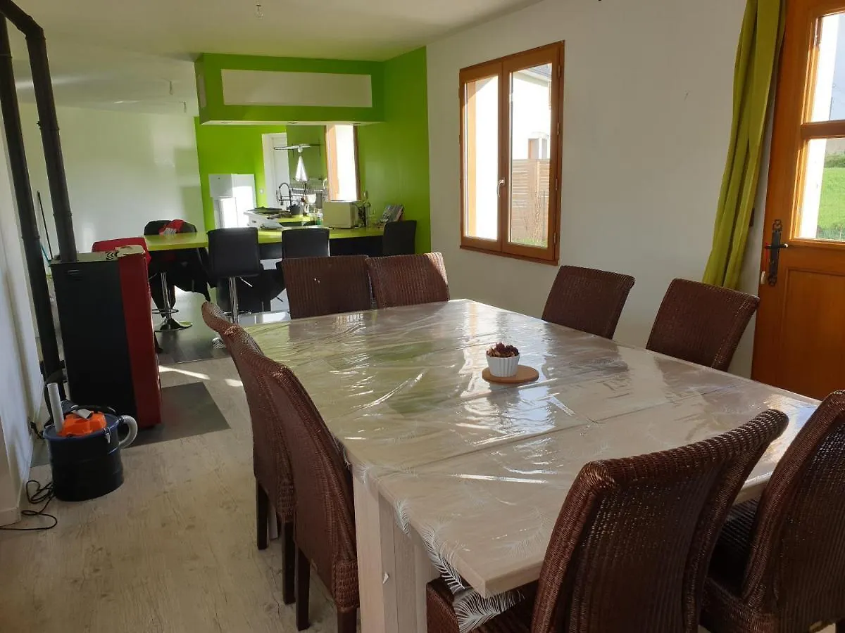Holiday home Gite Kerael De Tonquedec